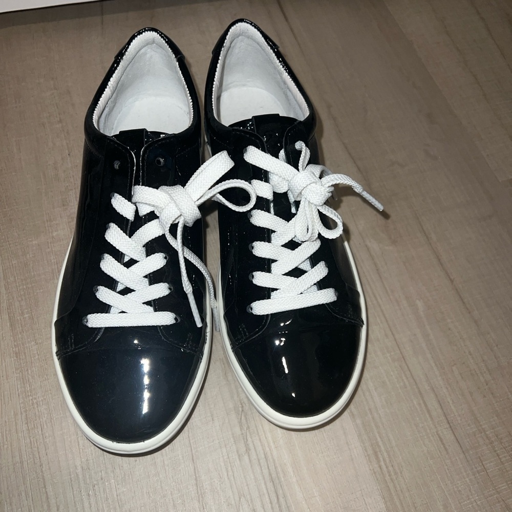 Ecco Soft 7 Monochromatic 2.0 Sneaker — extra width
